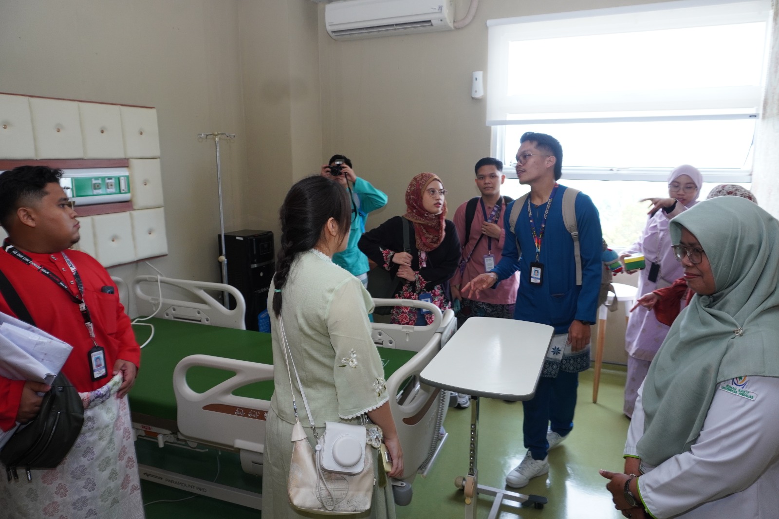 Delegasi KPJ Healthcare University Malaysia Kunjungi Rumah Sakit Universitas Andalas